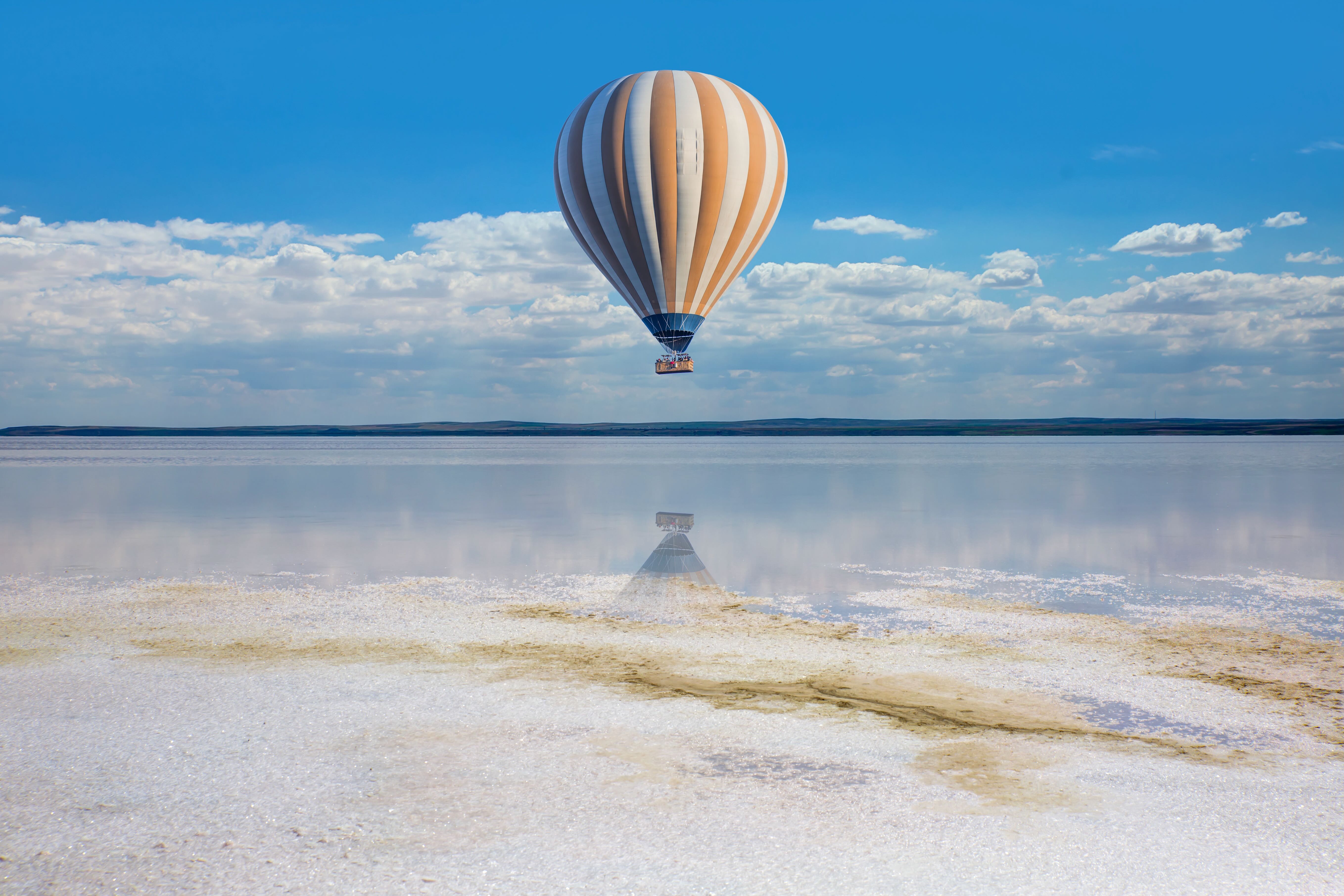 Balloon Over the Salt Flats