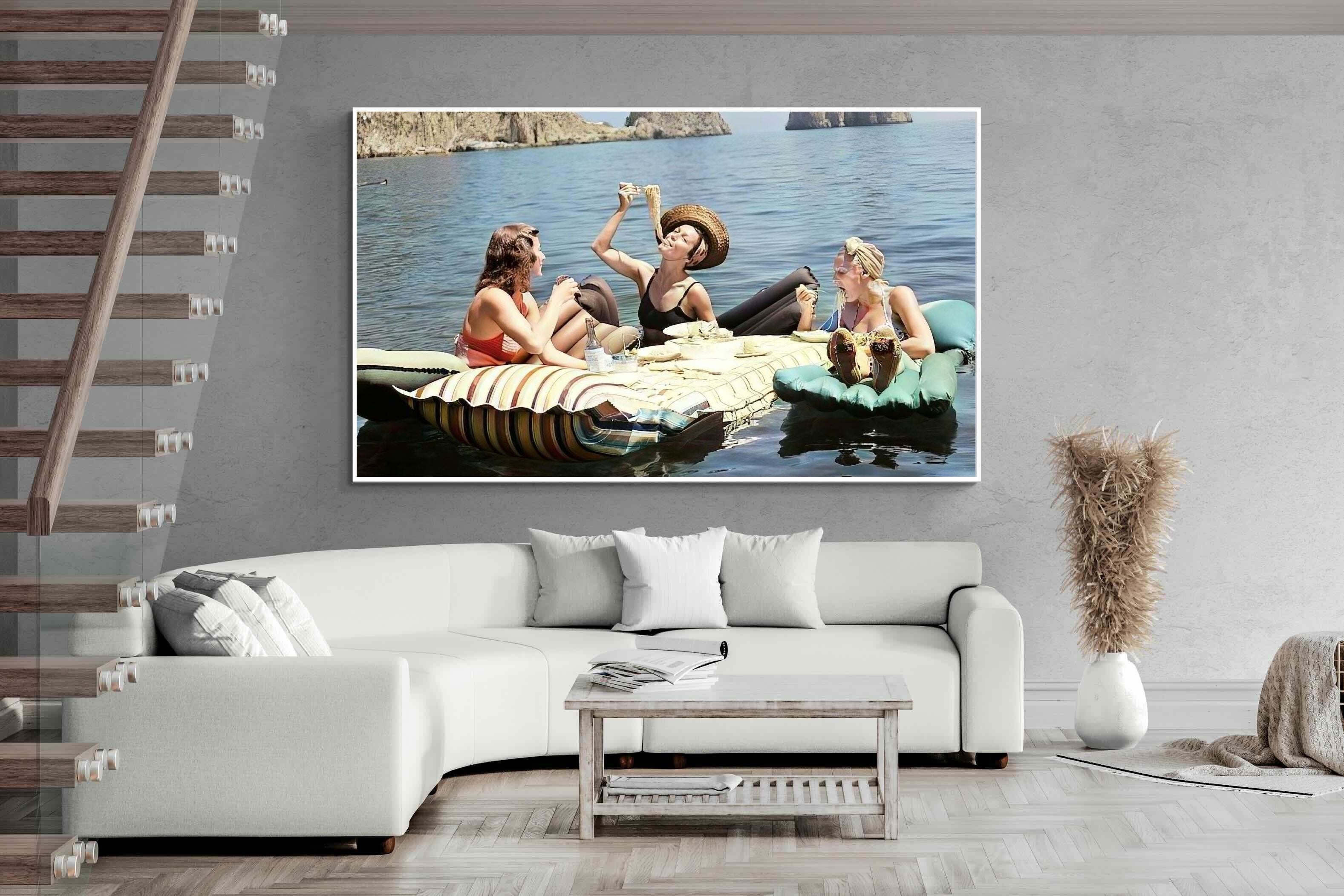 Pixalot Eating Pasta