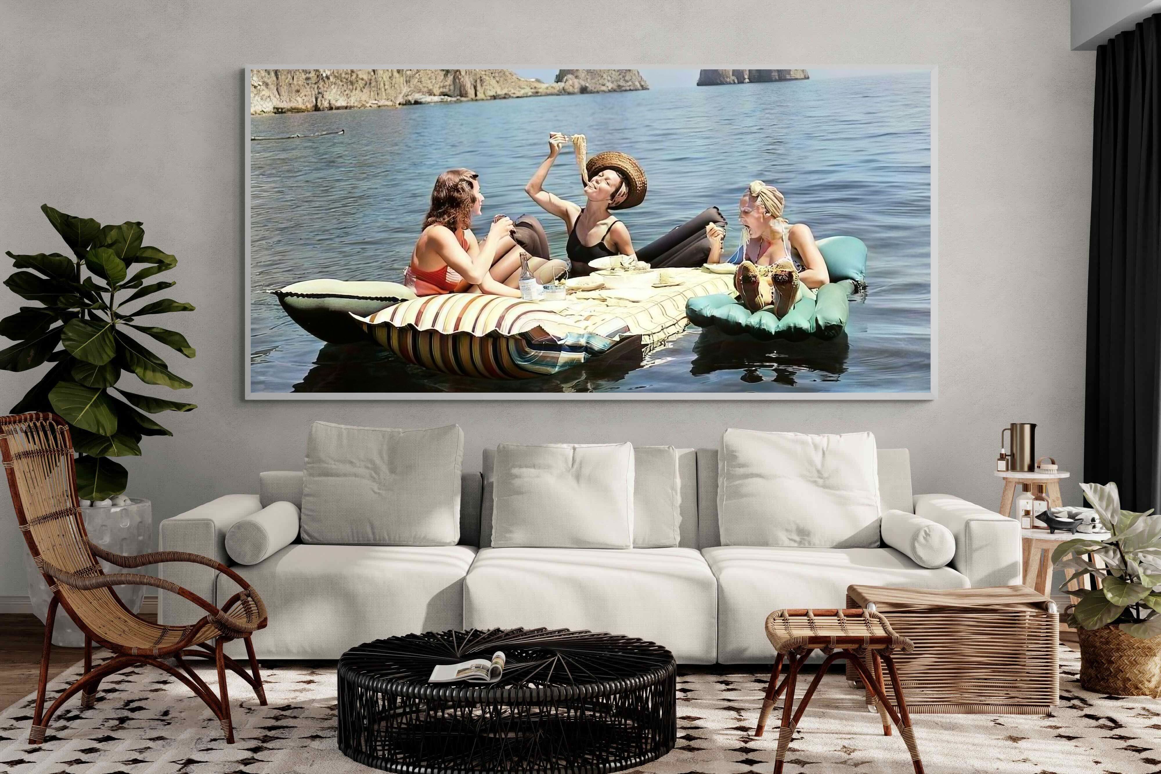 Pixalot Eating Pasta