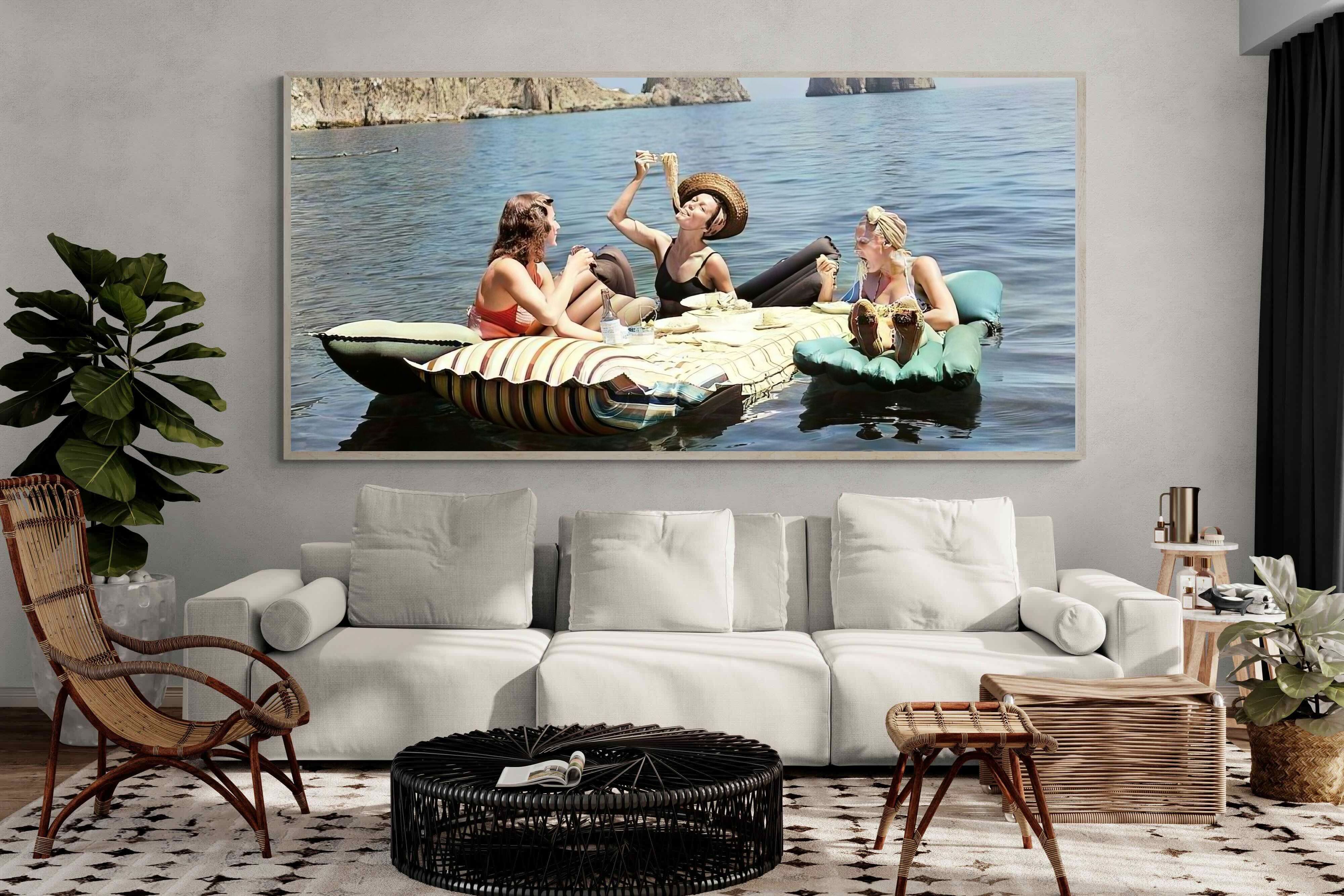 Pixalot Eating Pasta