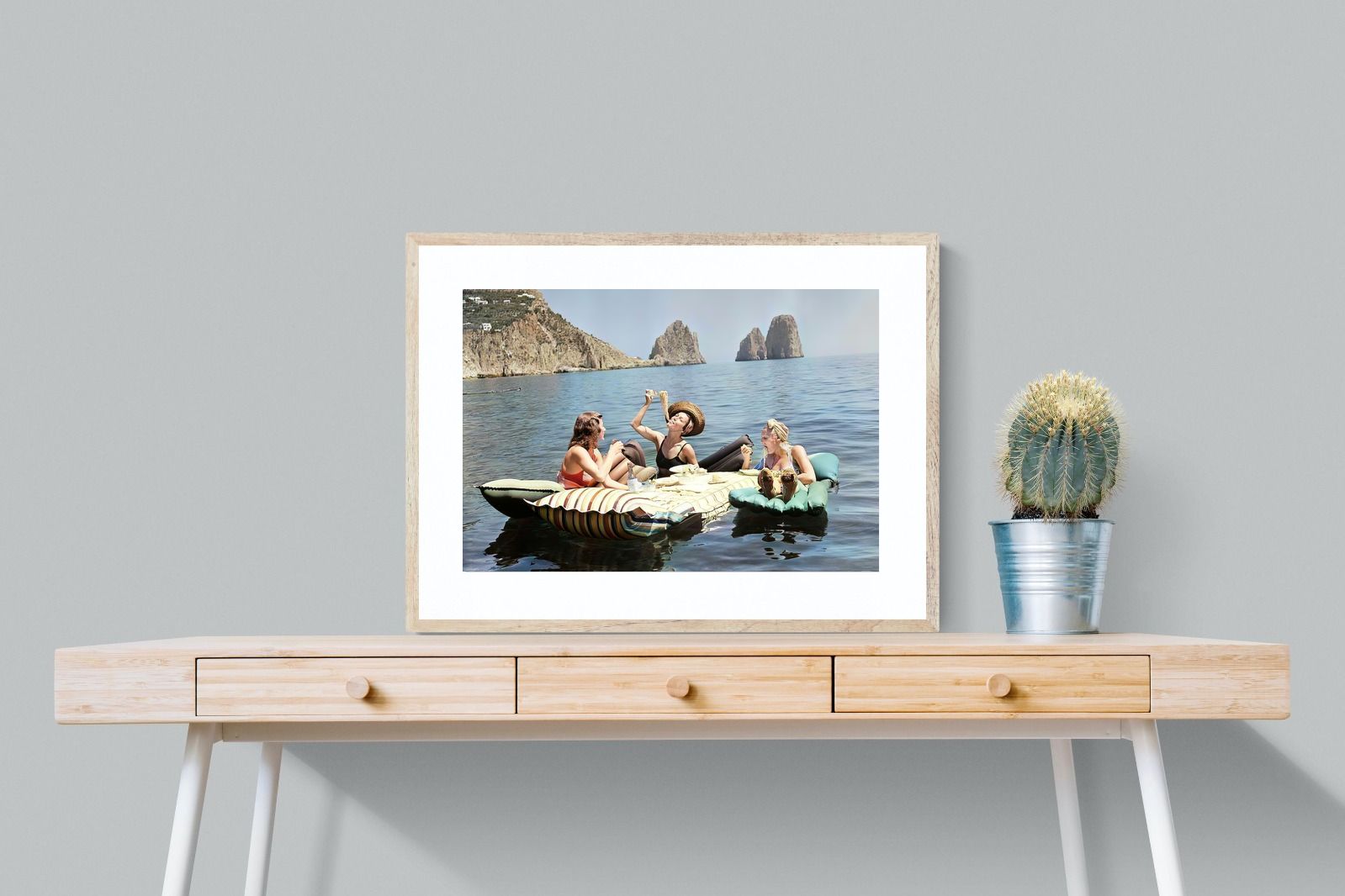 Pixalot Eating Pasta