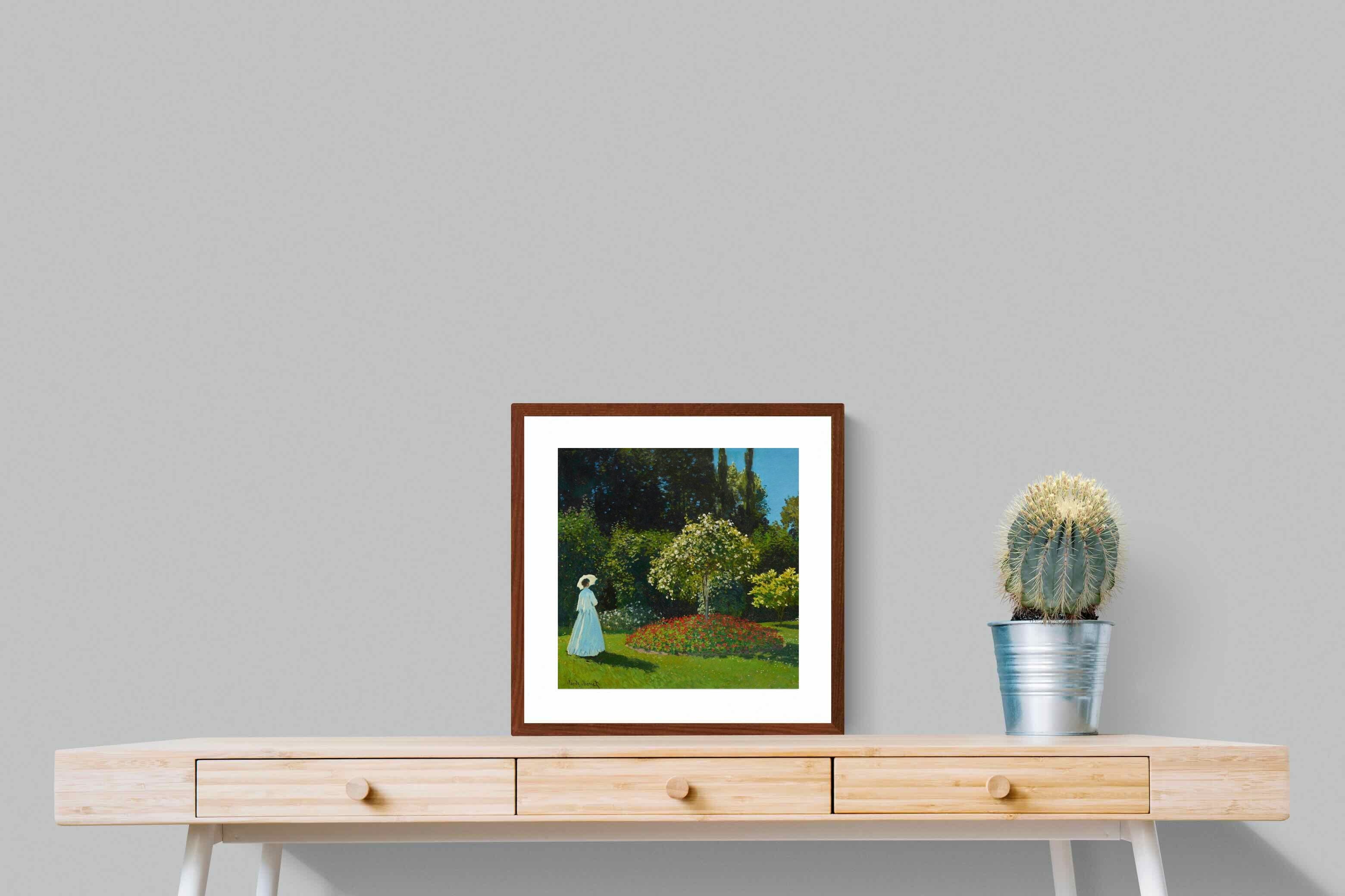 Pixalot Lady in the Garden