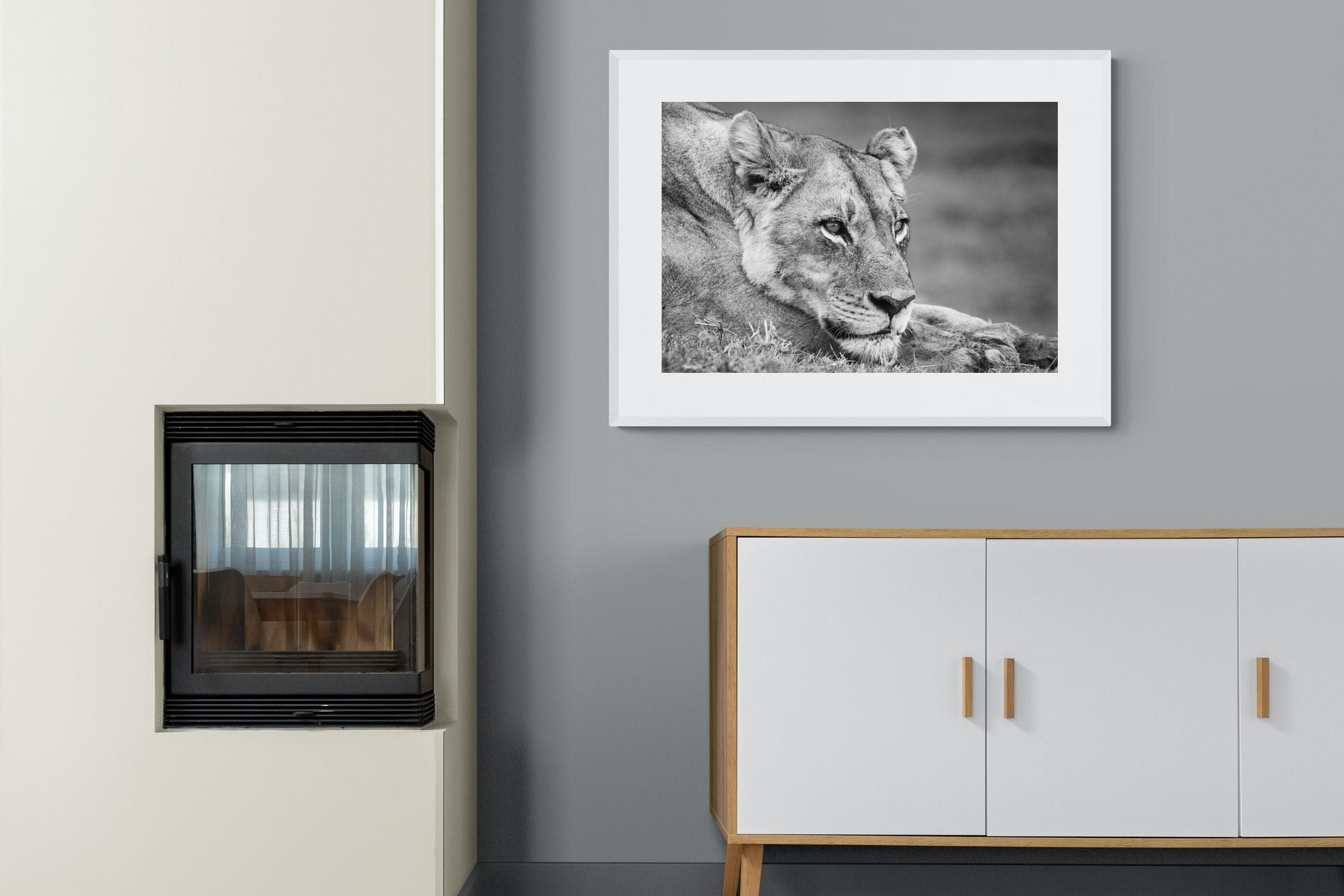 Pixalot Pensive Lioness