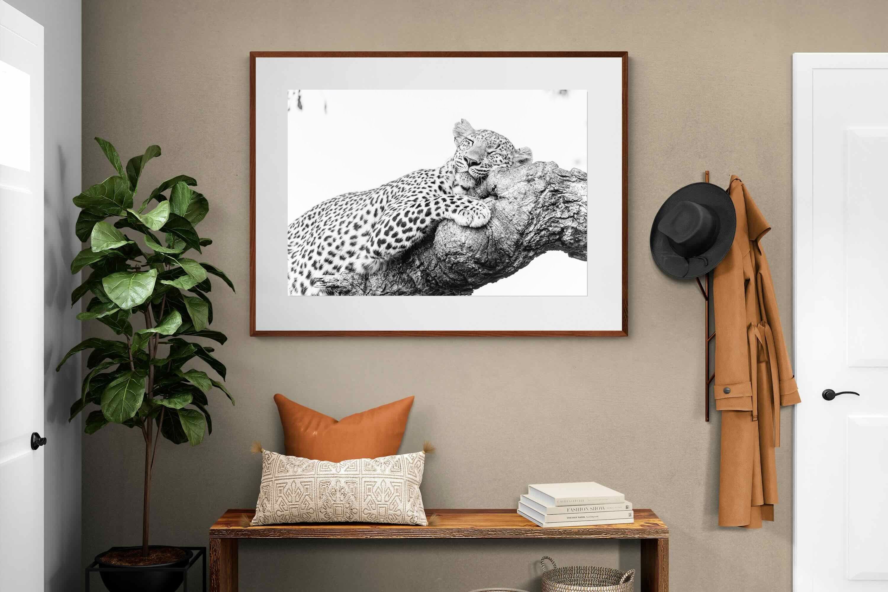 Pixalot ® Sleeping Leopard