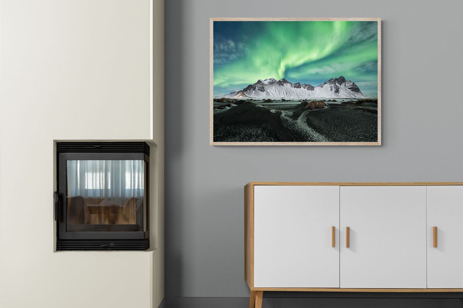 Pixalot Aurora Over Ice