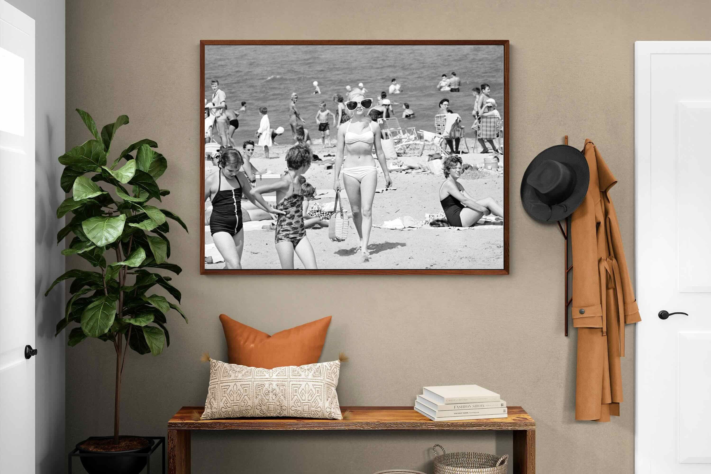 Pixalot ® Beach Fashion 1960's