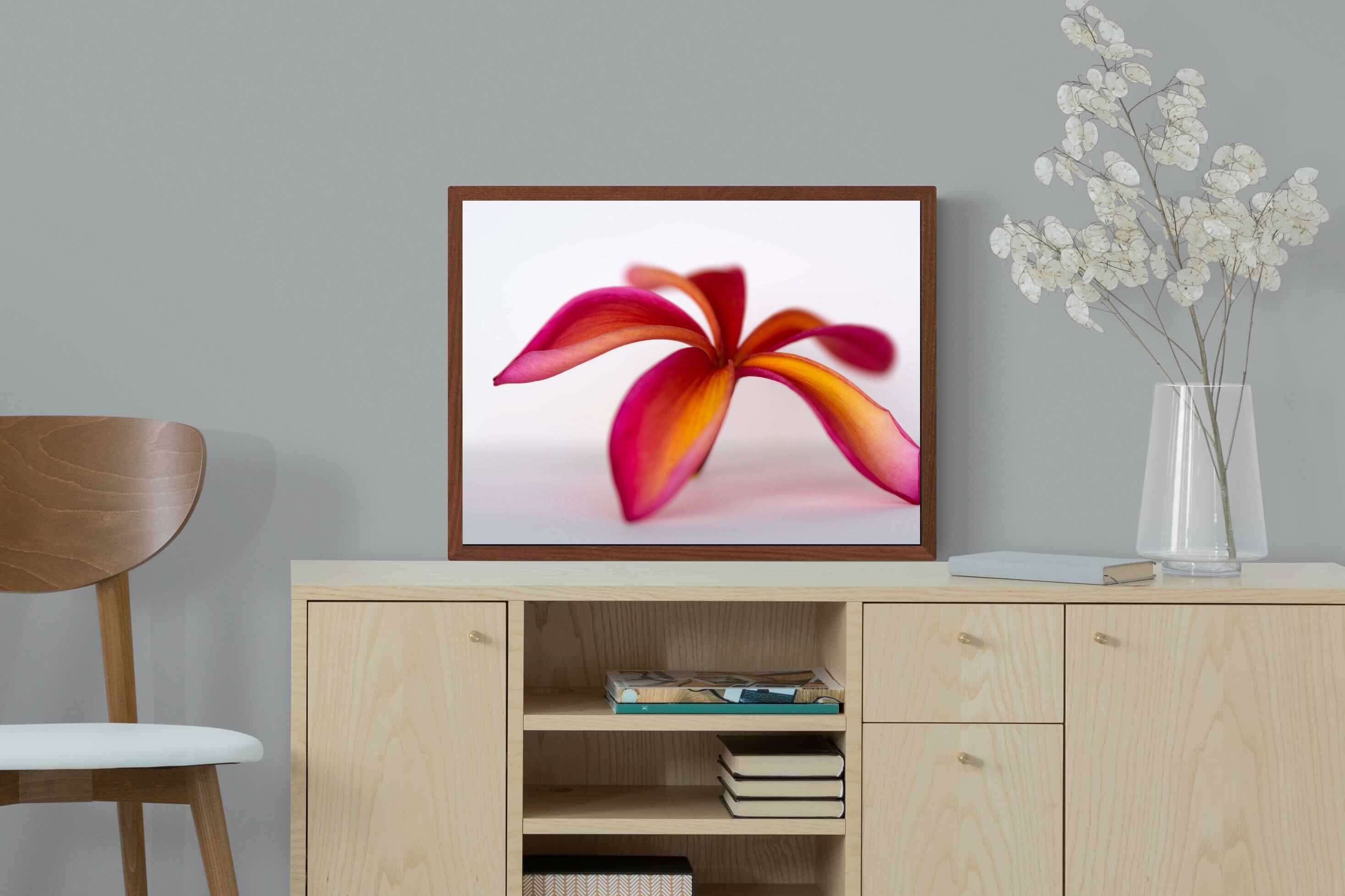 Pixalot ® Crimson Flora