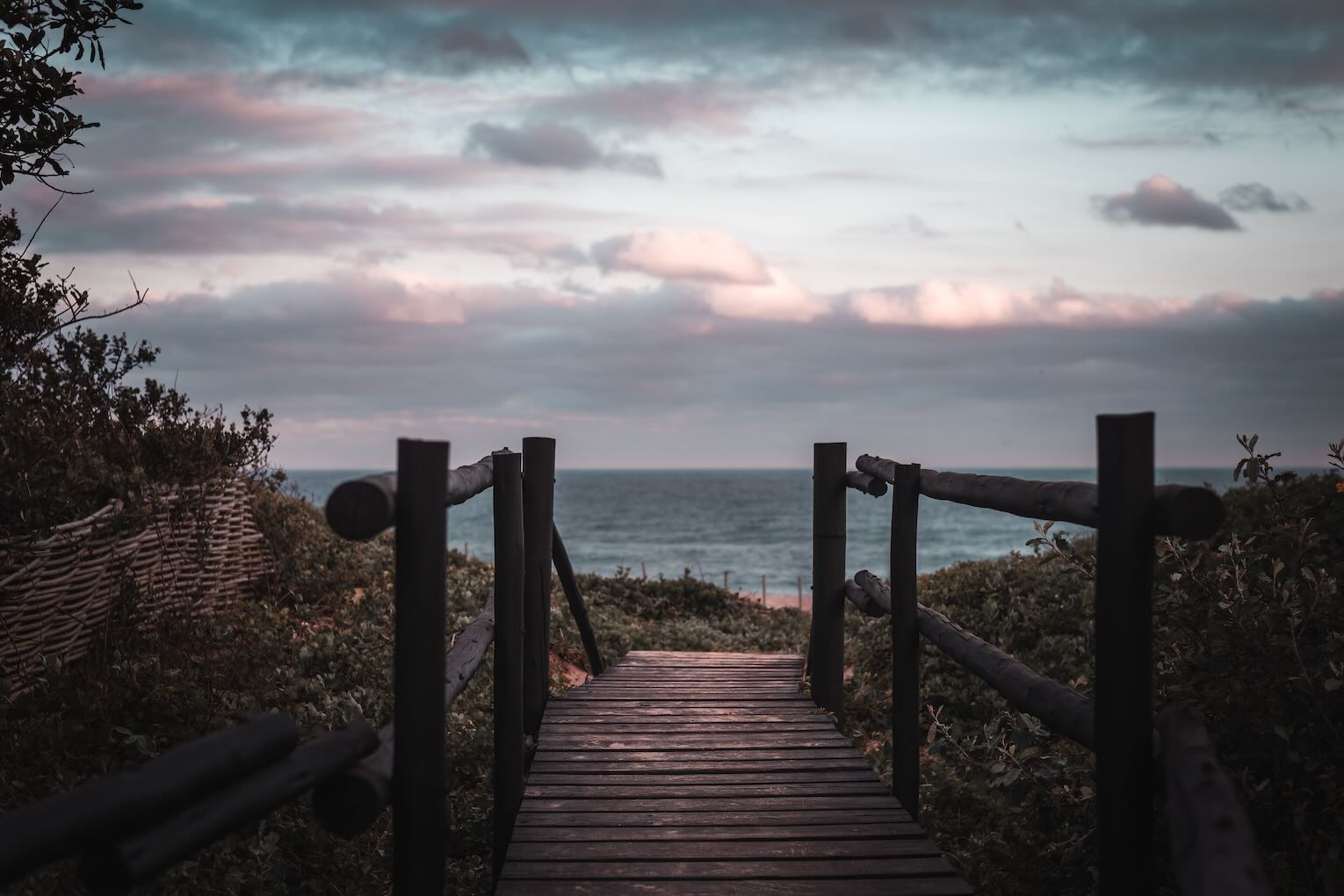 Horizon Walkway