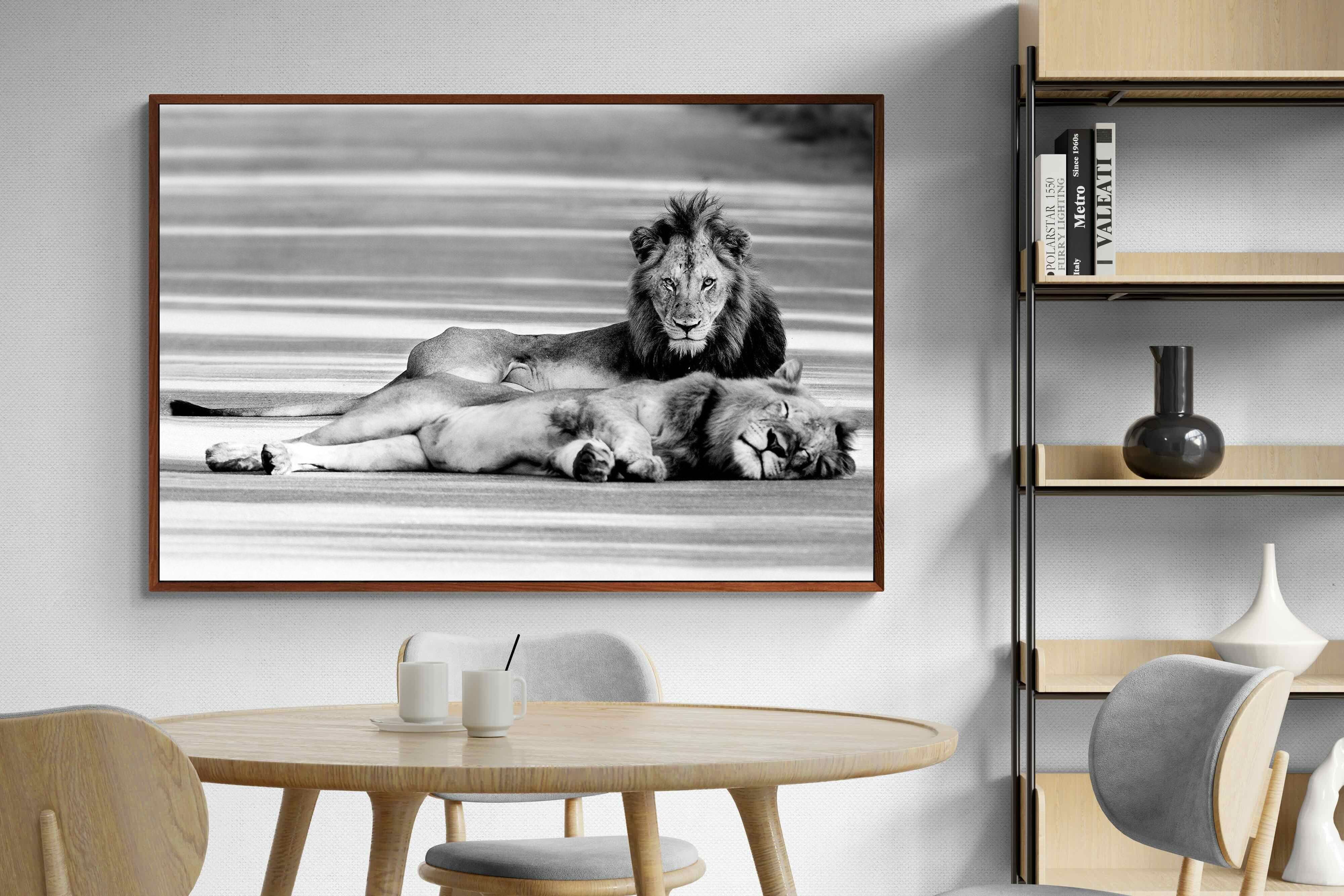Pixalot ® Laying Lion