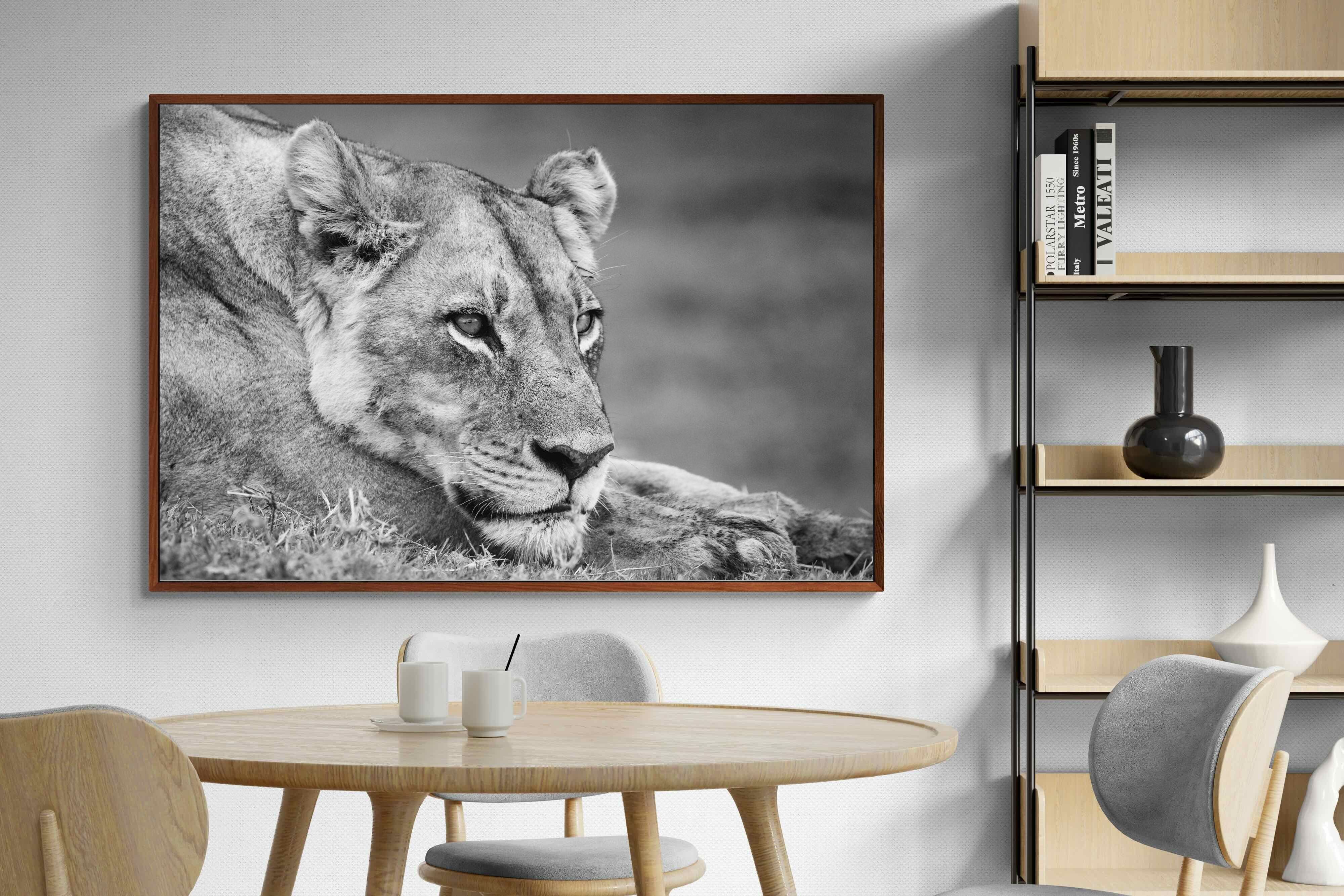 Pixalot ® Pensive Lioness