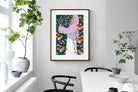Pixalot ® Holding Flowers