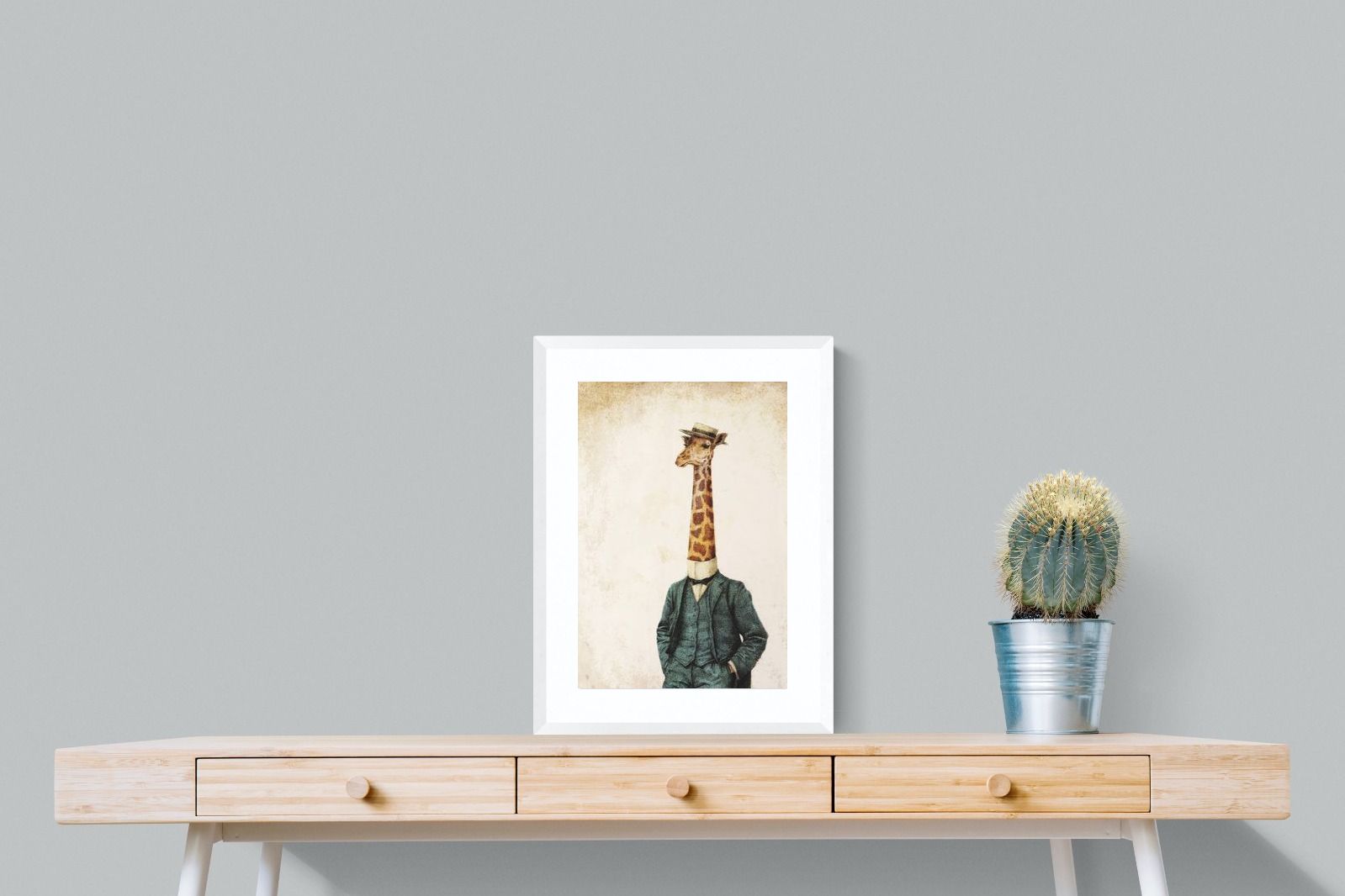Pixalot Suited Giraffe
