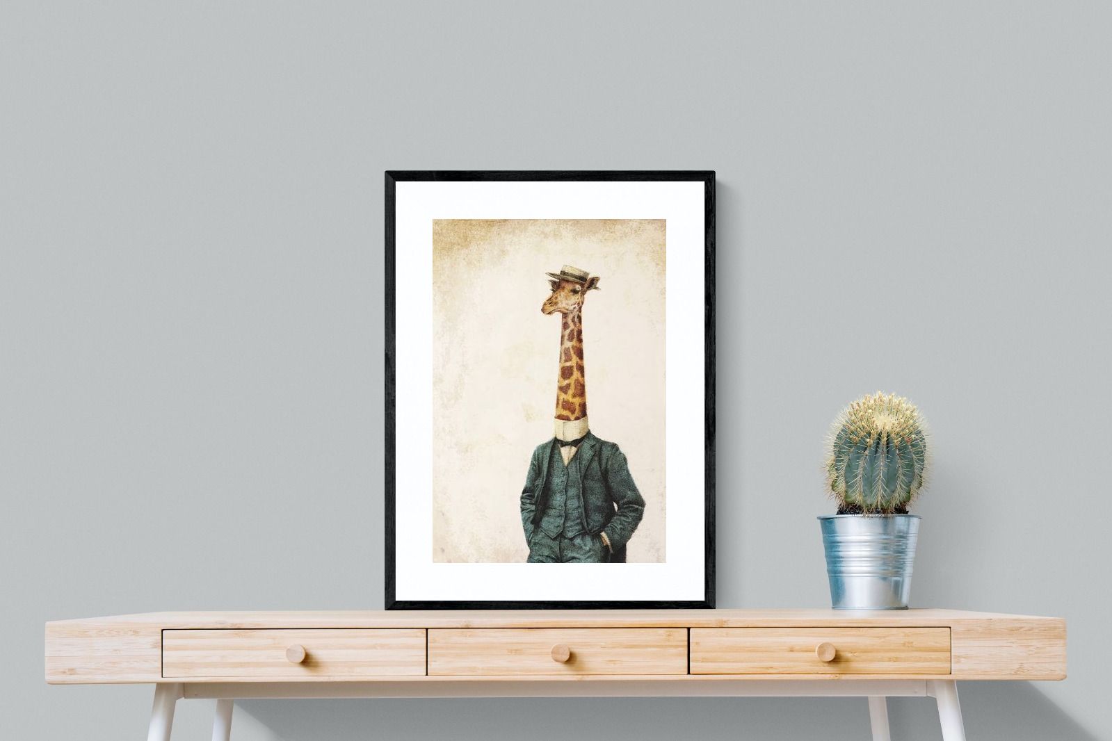 Pixalot Suited Giraffe