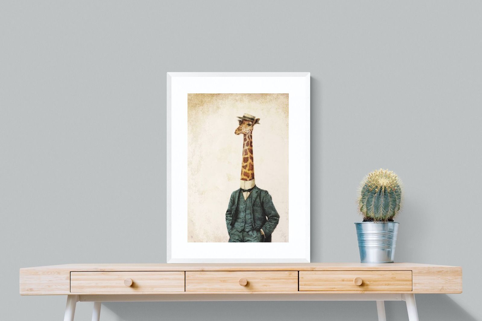 Pixalot Suited Giraffe