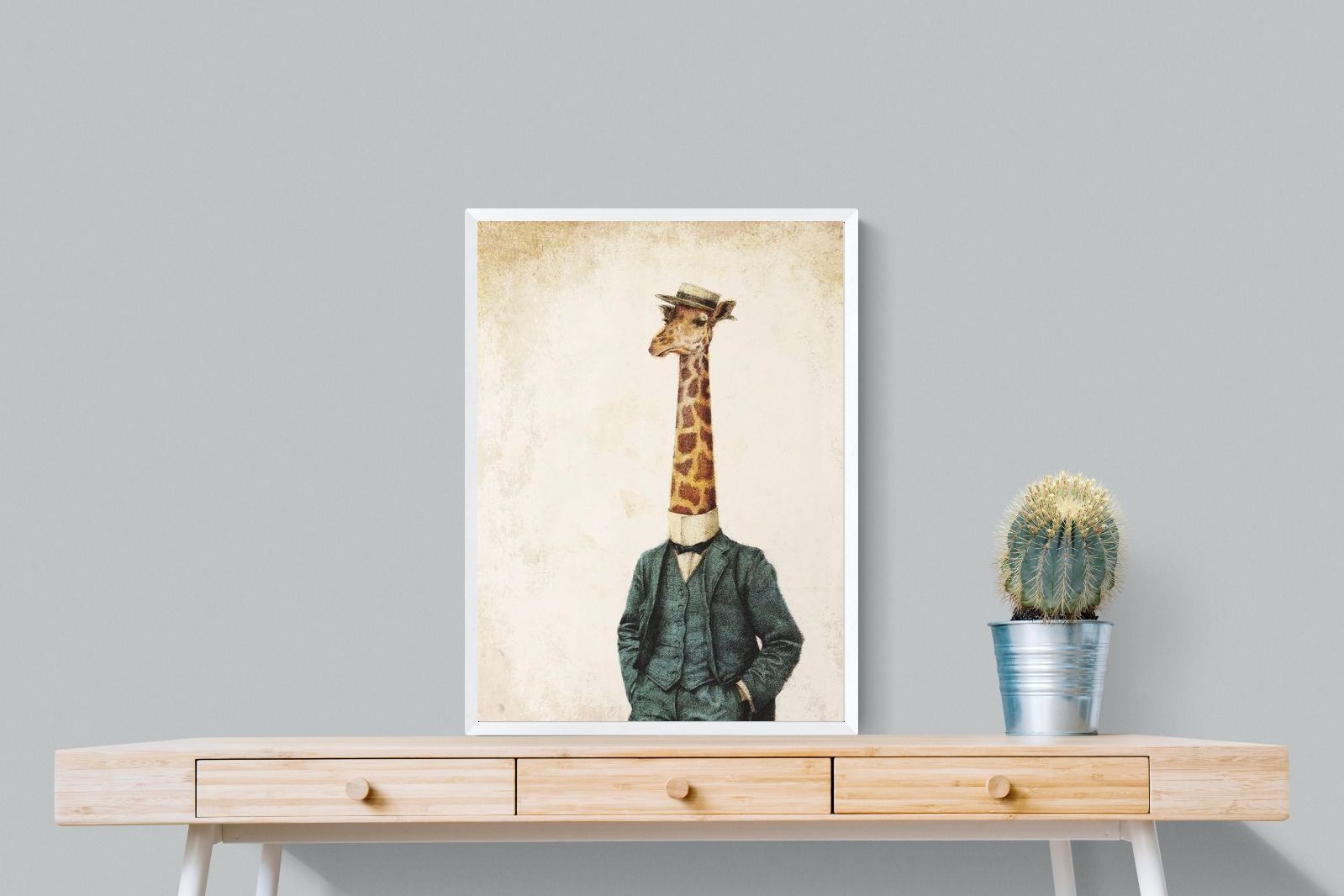 Pixalot Suited Giraffe