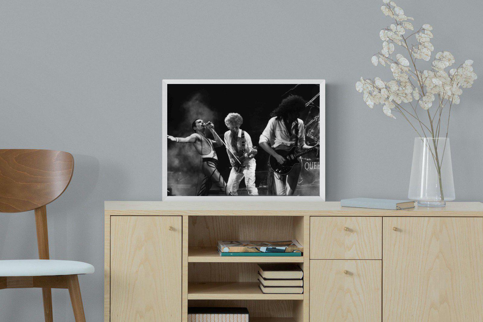 Queen-Wall_Art-60 x 45cm-Mounted Canvas-White-Pixalot