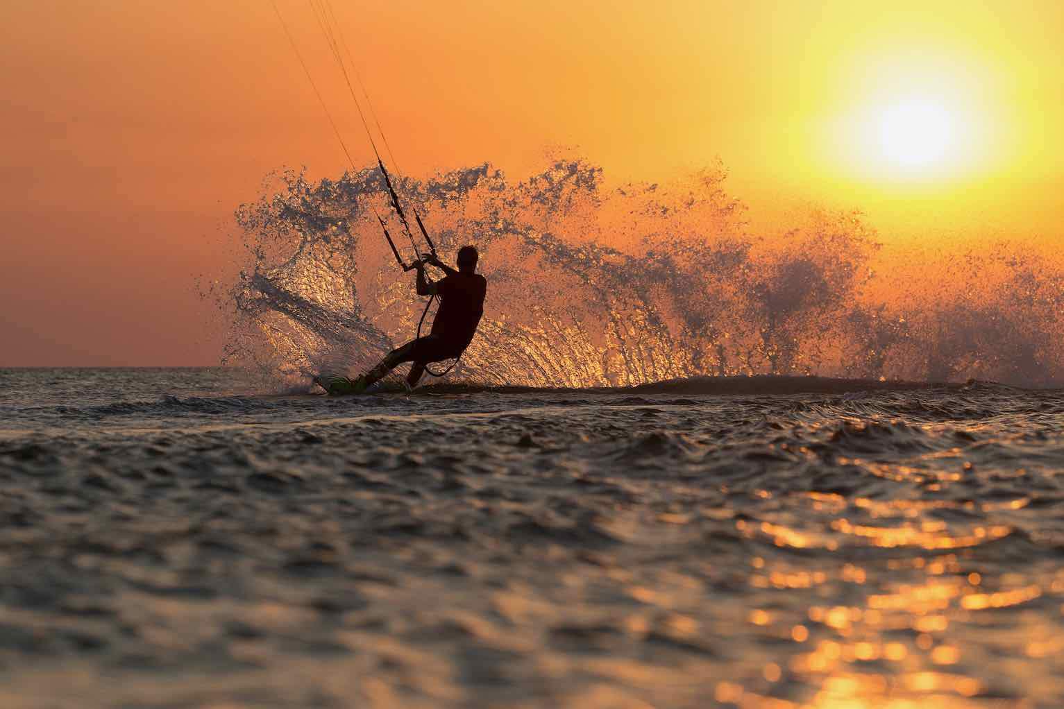 Sunset Kitesurf-Wall_Art-Pixalot